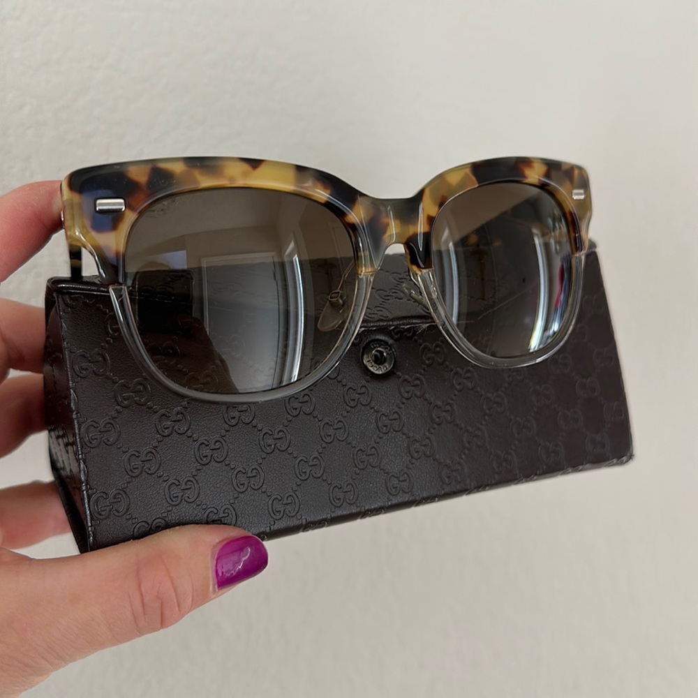 Gucci sunnies